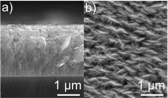 Abbildung von (a) Morphologie und (b) Topographie der reinen MoSX-Dünnschicht