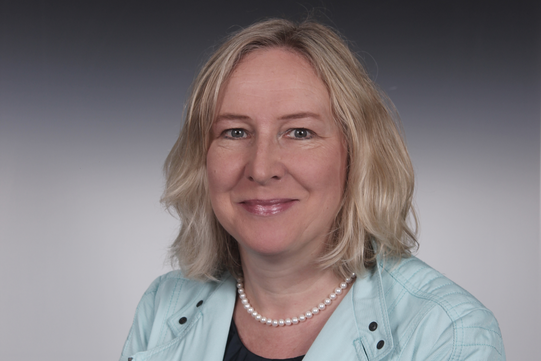 Lydia Reisch-Lang - Profifoto