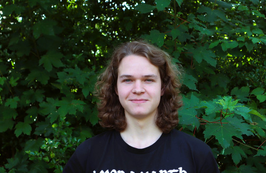 Foto des Lehreteammitglieds Tobias Breker